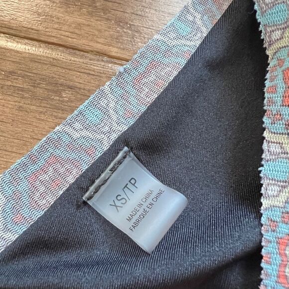 Tahari Dress Size XS Multicolor Tile Stripe Midi V-Neck Sleeveless - Picture 4 of 9